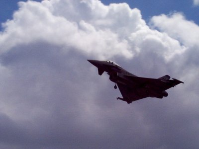 Unidentified Warbird awakens peaceful nap